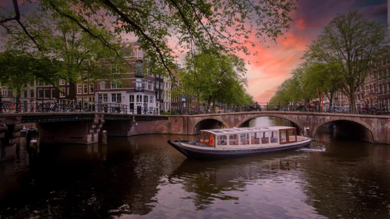 Escape the Office: Vergader & Vaar