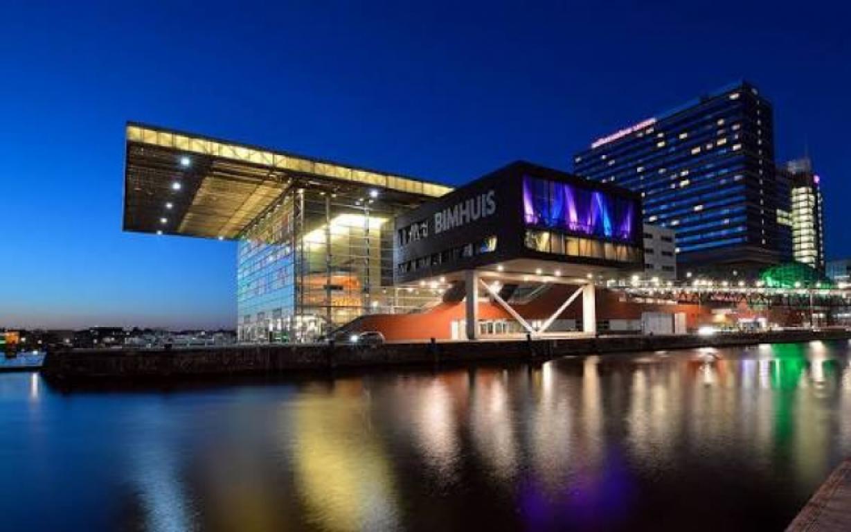 Muziek gebouwd by Taste